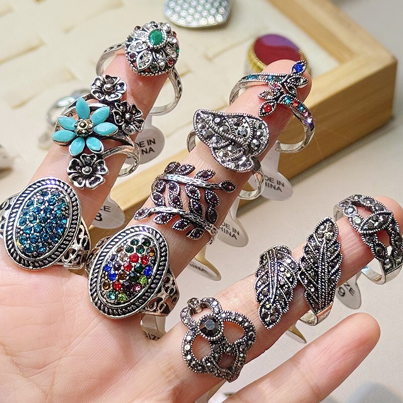 50pcs Lot Wholesale Vintage Crystal Stone Mix Style Metal Jewelry Ring Men Women