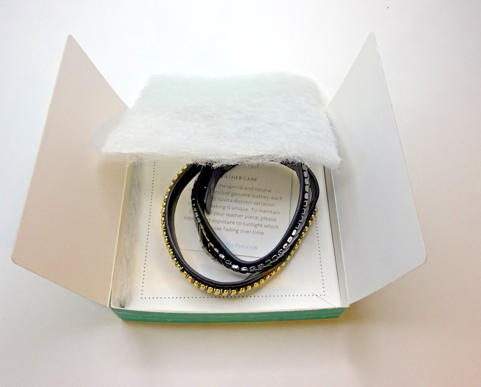 Stella & Dot Gilded Path Double Wrap Bracelet Hematite B352H With Box Black Gold