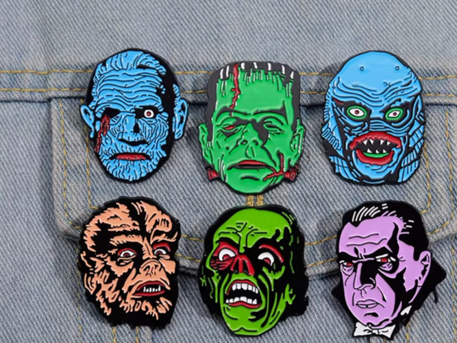 Dracula Themed Metal/Enamel 1.50″ x .1.0″ Character Pin