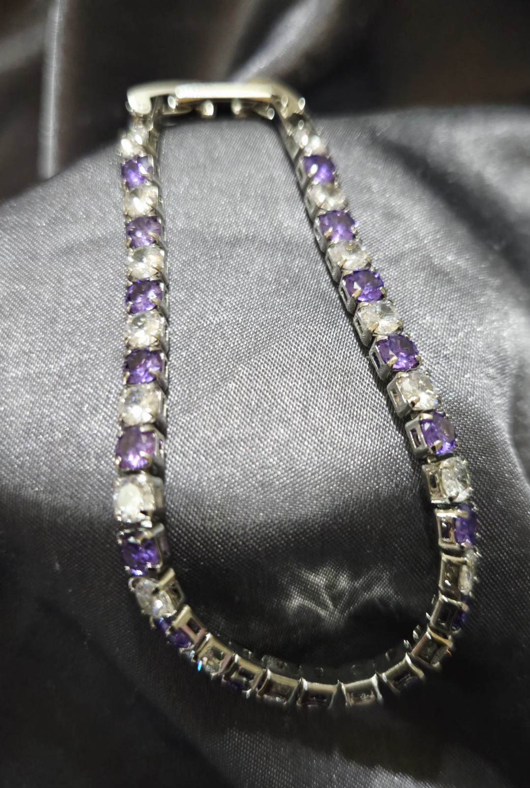 Purple/Clear 18k White Gold Plated Tennis Bracelet Round Stone Chain Box Clasp