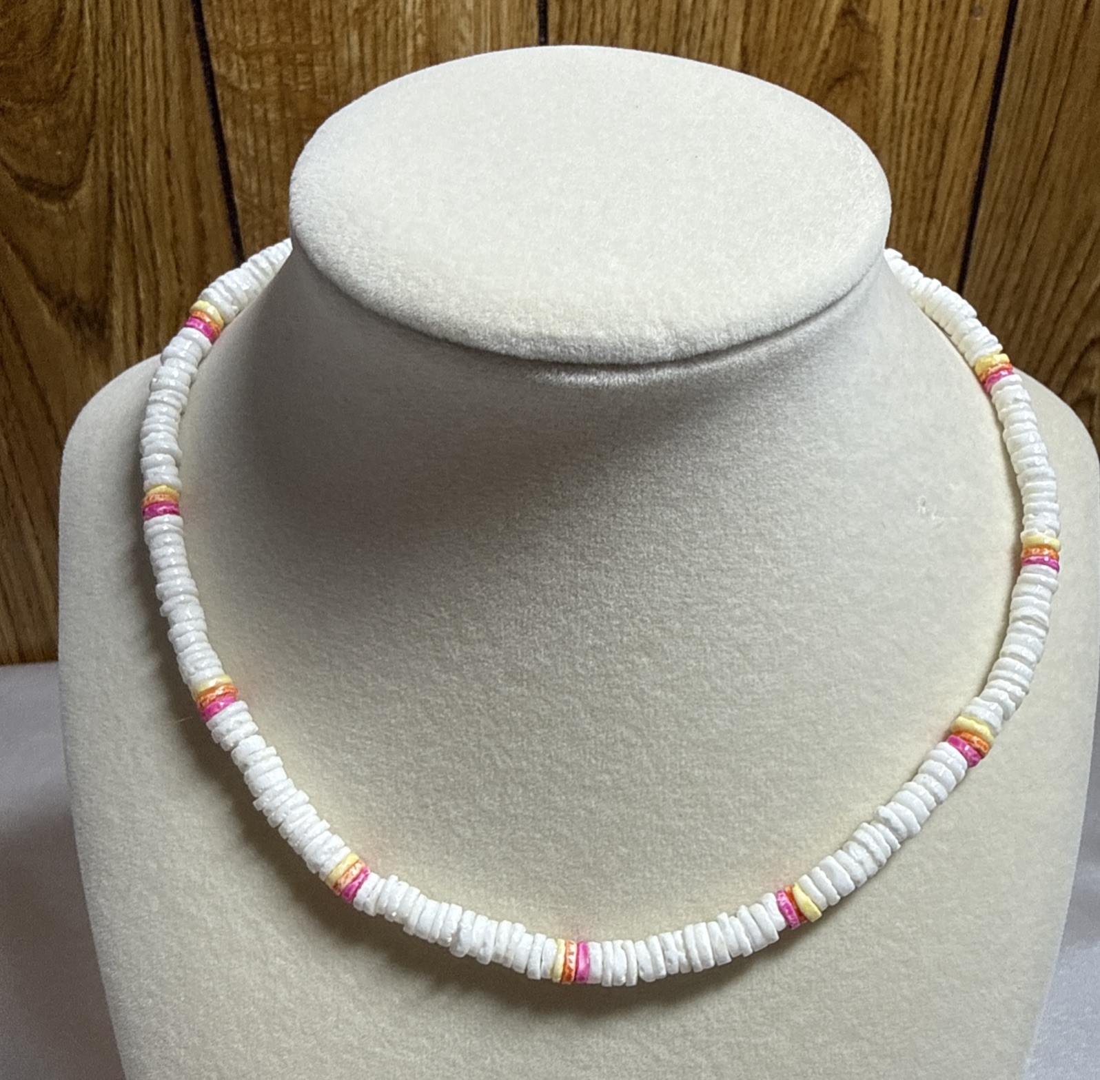 Whit Pink Panama Jack Necklace Beachy and Comfortable New#78-4
