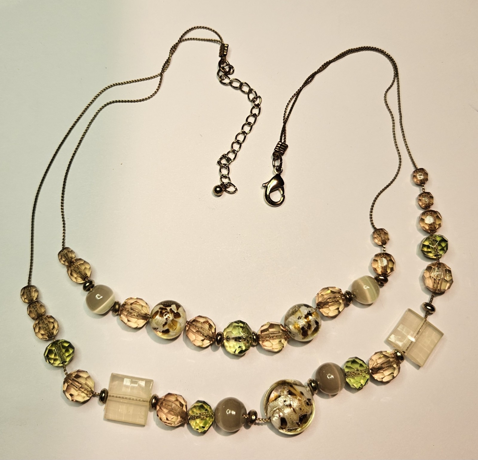 VINTAGE STYLE 2 STRAND w/ GREEN, CHAMPAIGNE, FROSTED & LUCITE NECKLACE