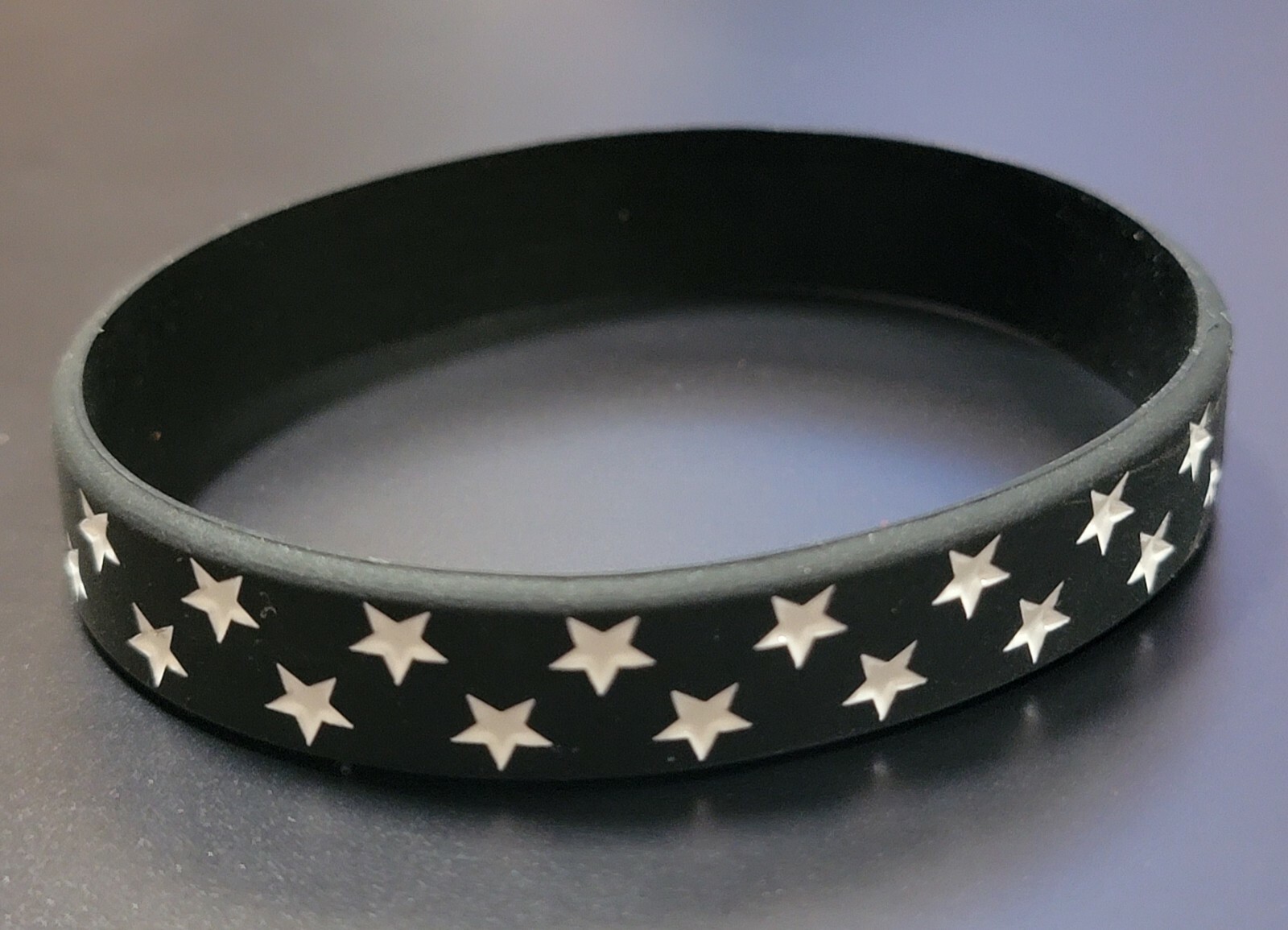 Thin Red Line USA Flag Star Silicone Rubber Bracelet Wristband Fire Fighter