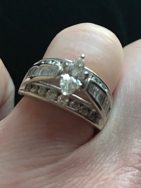 2 CT/W white gold with large Marquette center wedding ring for women size 7.5