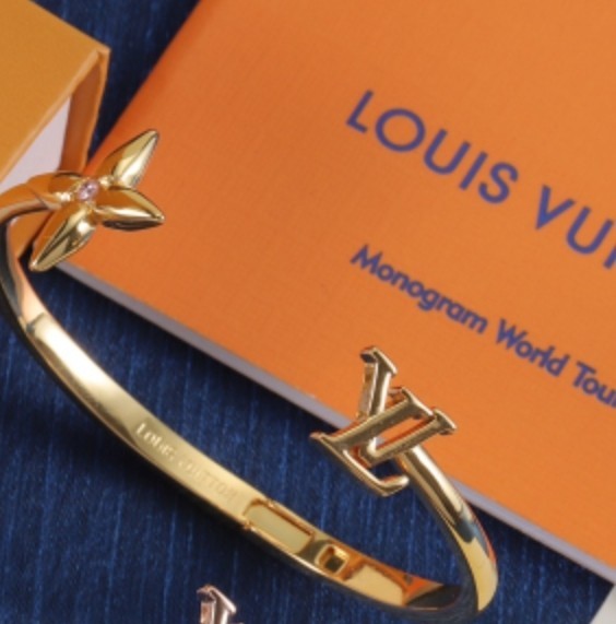 LOUIS VUITTON Bracelet Monogram Colorful Beautifull It Is Just Gorgeous