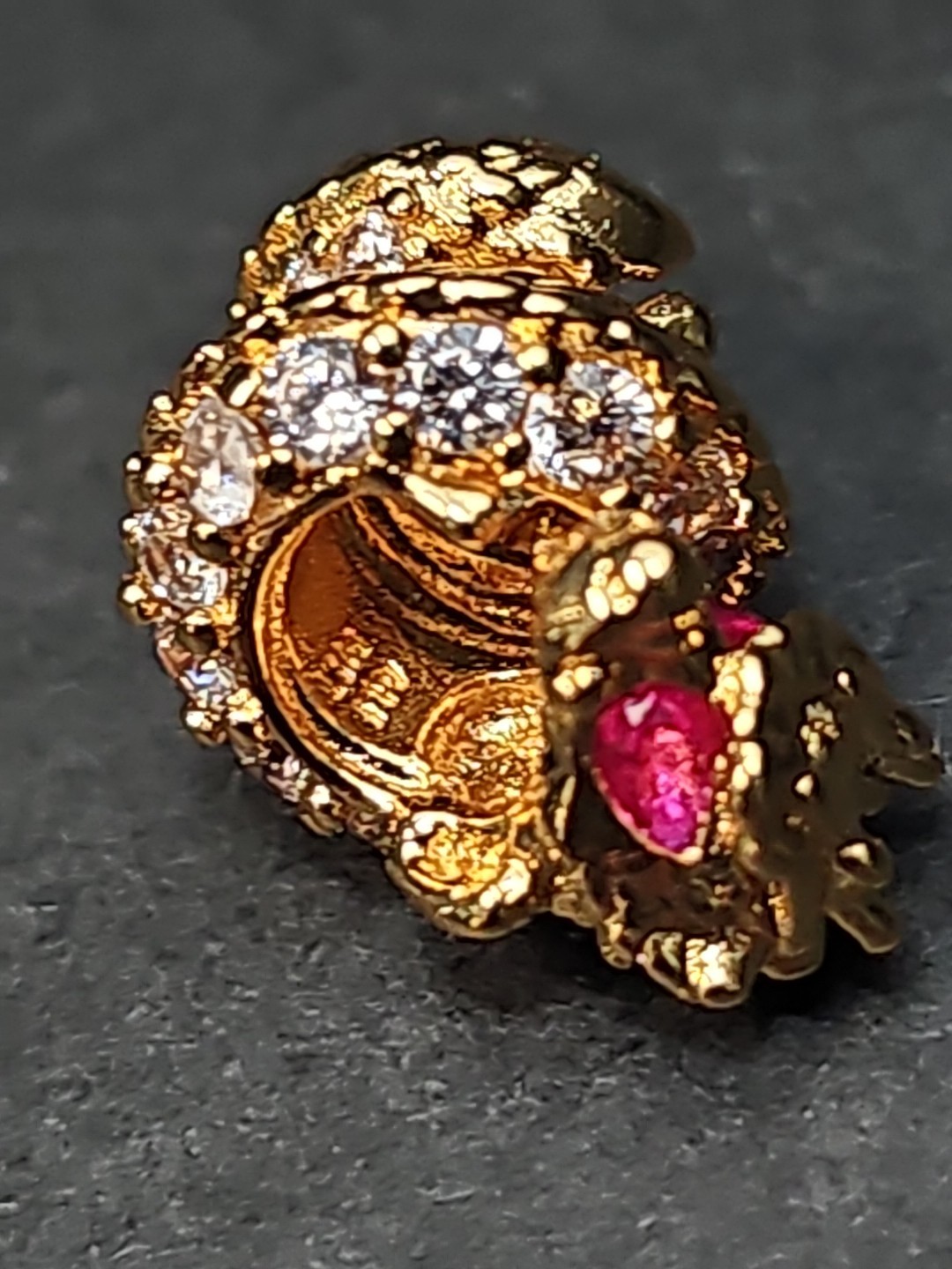 Pandora Chinese Year of the Dragon Charm 763069C01 2024 Lunar Year ALE MET
