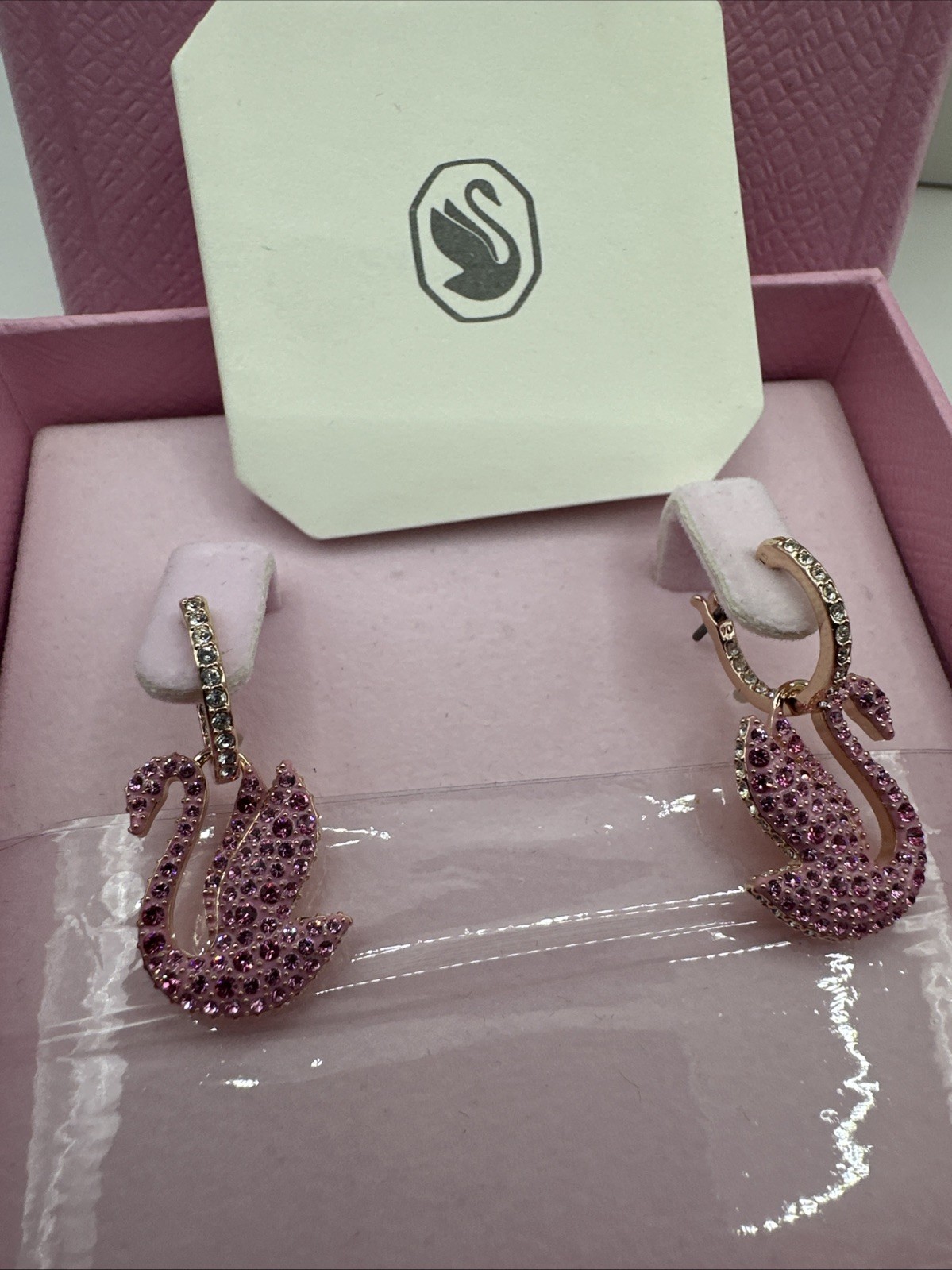 Swarosvki, Classic Swan Pink Crystals and Pink Rose Earrings Gold Plated New