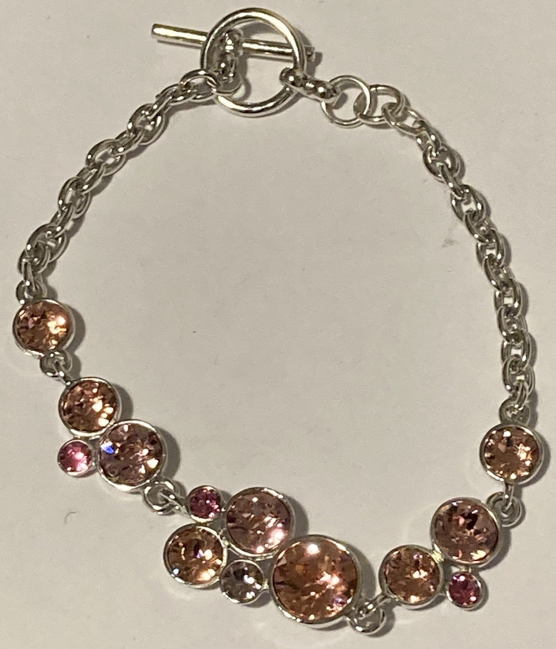 Silver Tone T Bar Bracelet Pink Sparkly (Swarovski Crystal?) Stones 7.5″ (9.69g