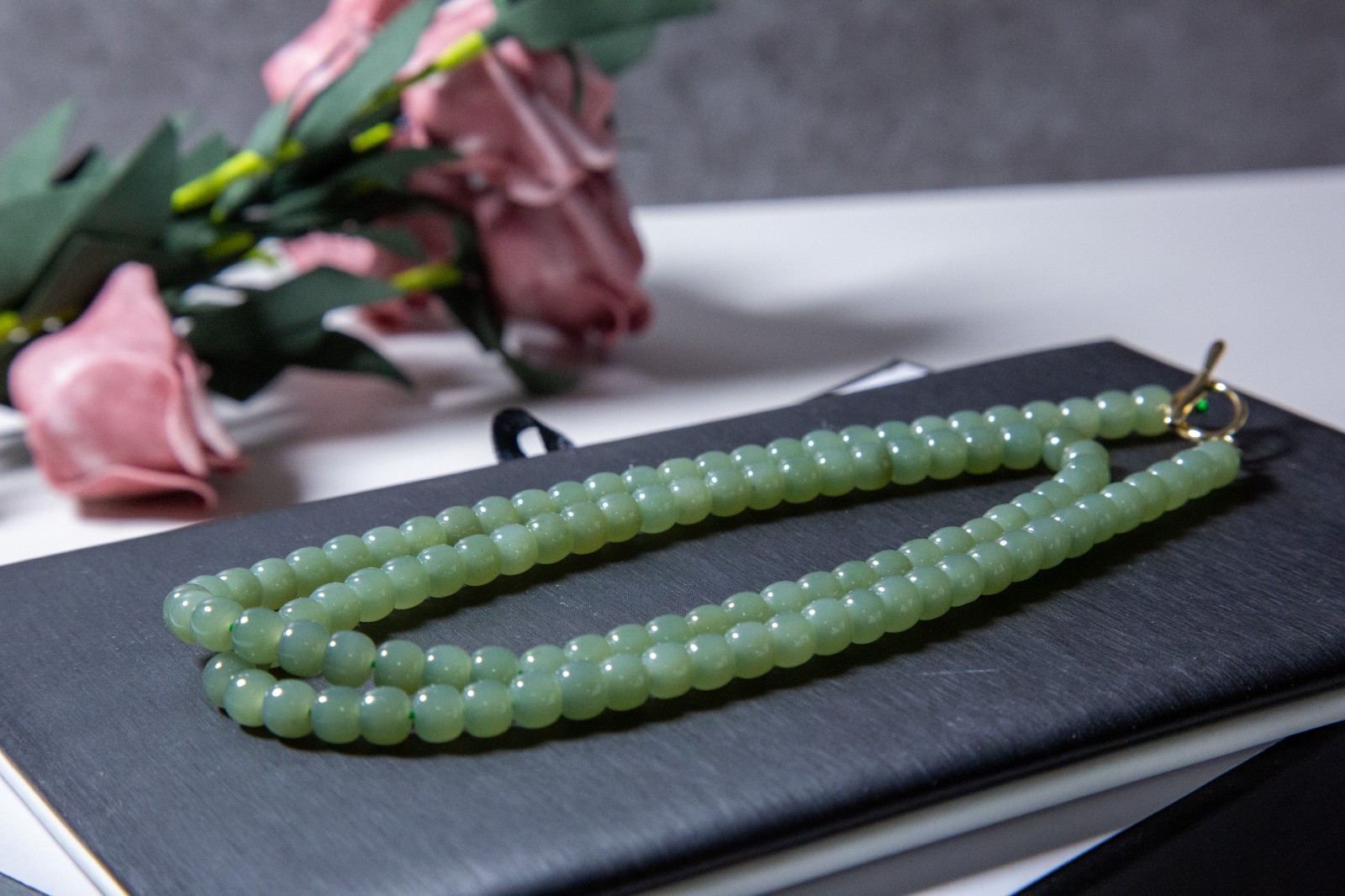 6.5mm+ Oily High Grade Qiemo Blue Hetian Nephrite Beaded Necklace| 油润且莫蓝和田玉老型