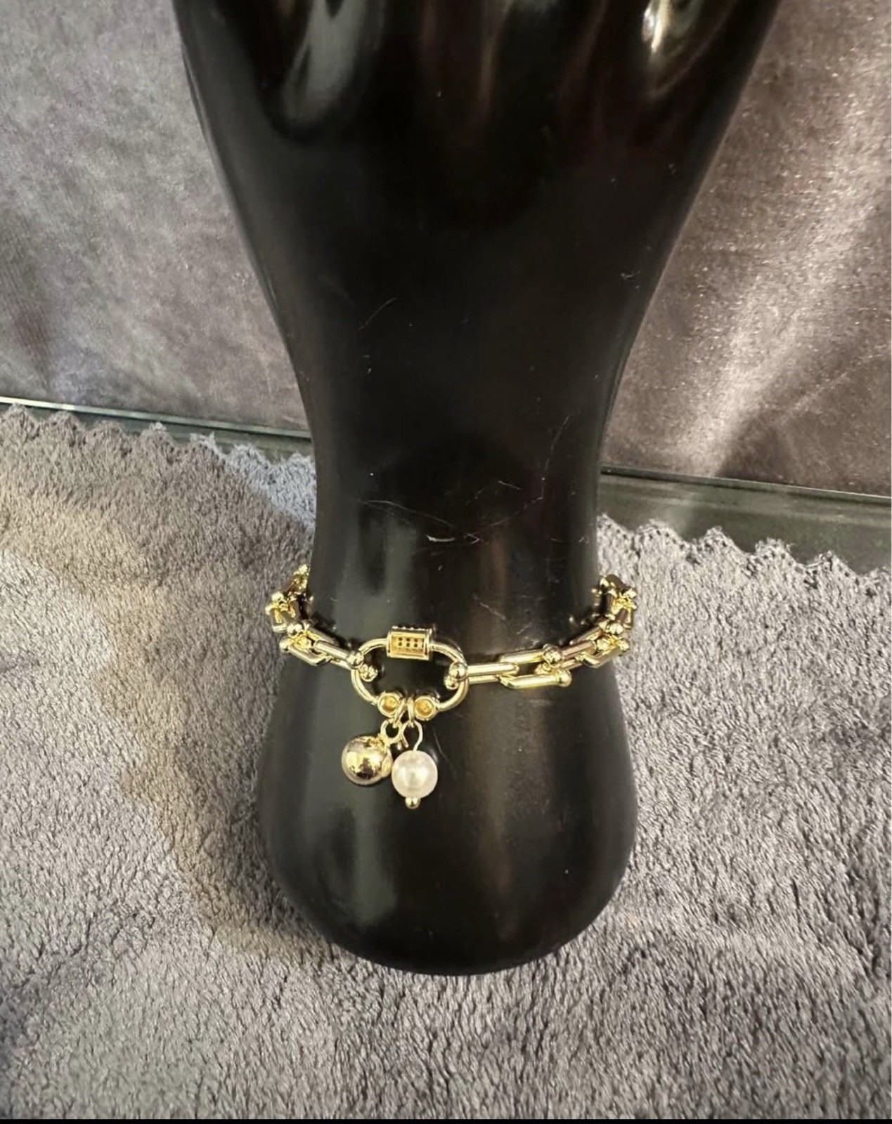Elegant XP top quality none tarnished none fade bracelet with 2 beads