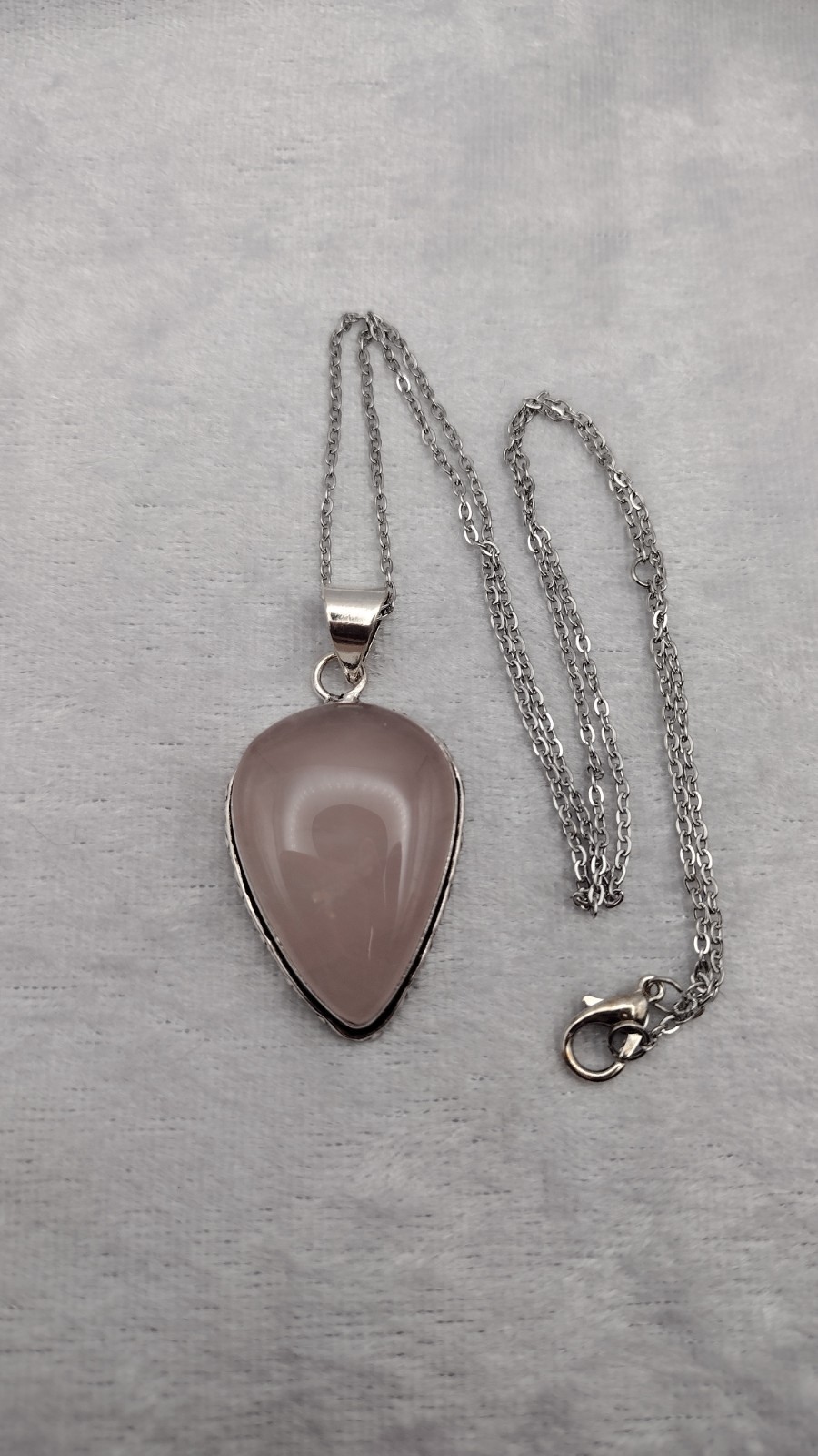 Rose Quartz .925 Silver 1.25×1.00″ 18/20″ on Stainless Steel SKU 0012