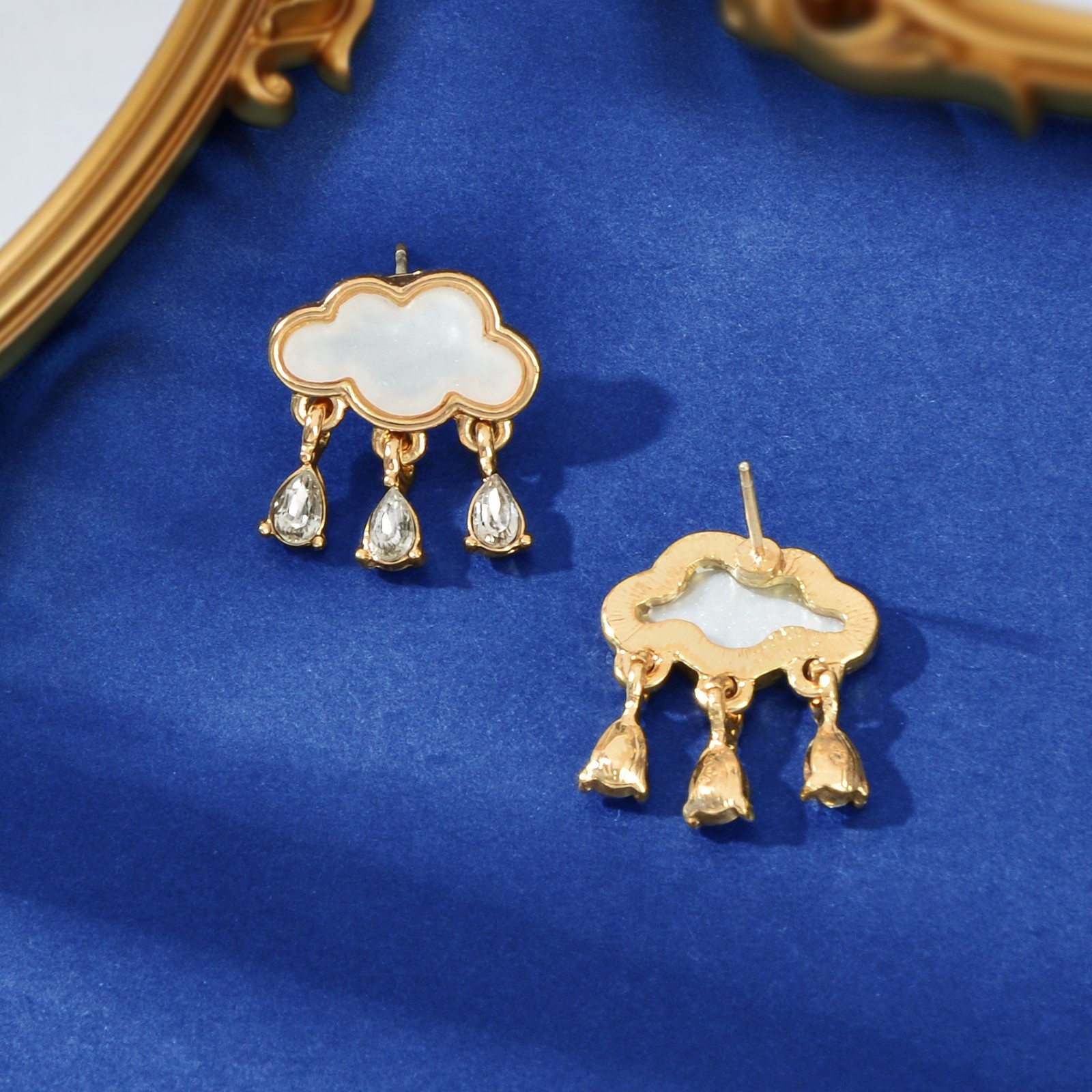 Cute Romantic Gold Border White Cloud Stud Rhinestone Raindrop Dangle Earrings