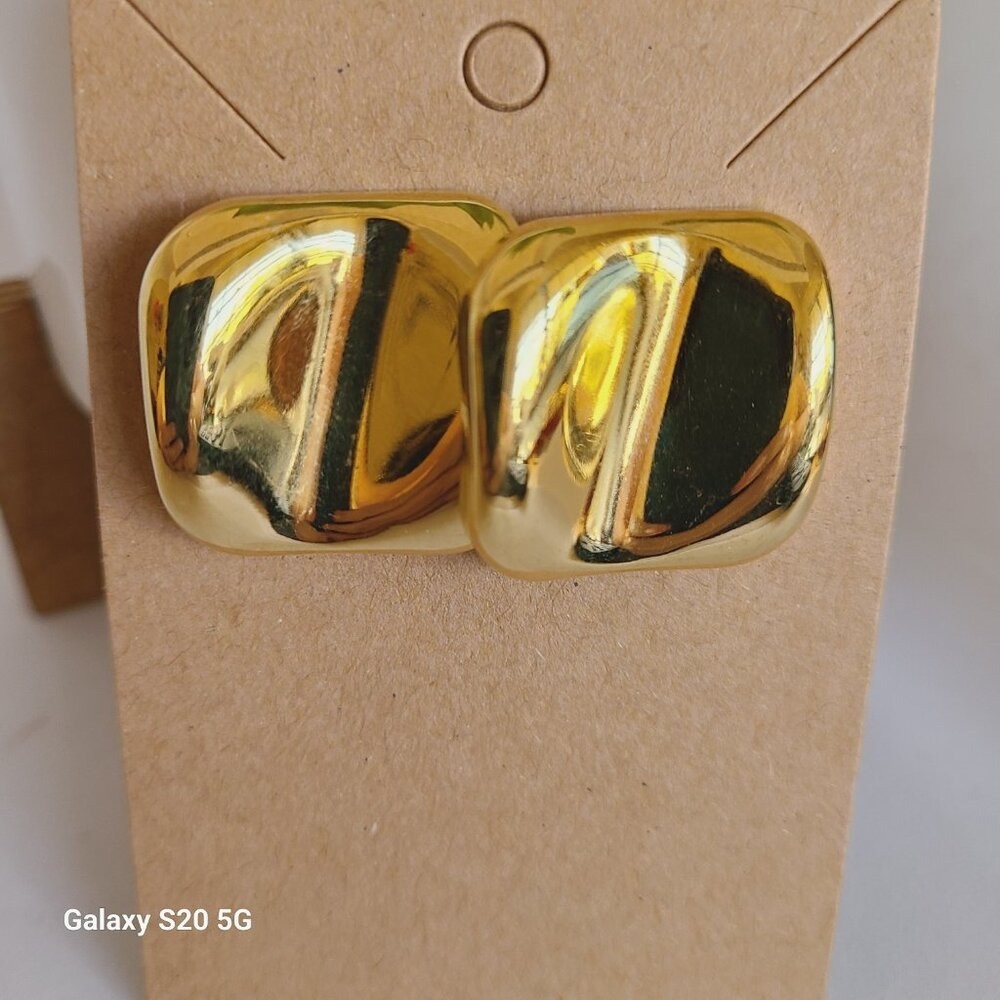 Unknown Brand Gold Tone Square Stud Earrings Ladies Pre-Owned Business Casual