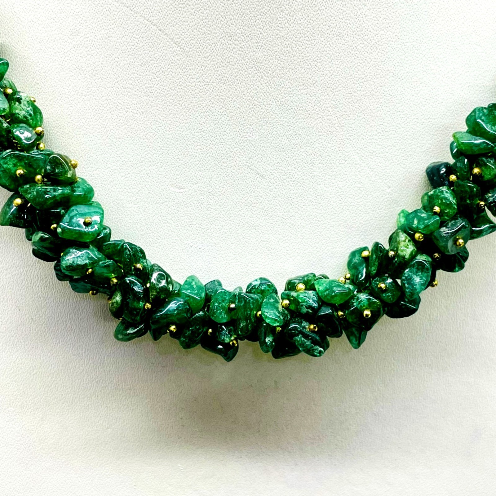 18 Inch Natural Aventurine Quartz Rich Green Boutique Designer Beaded Necklace