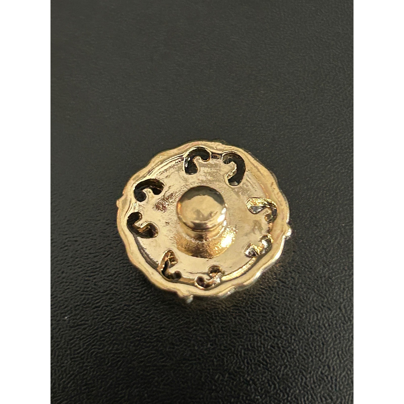 Snap Button Gold Good Crystal Filigree Magnolia And Vine standard Snap Jewelry
