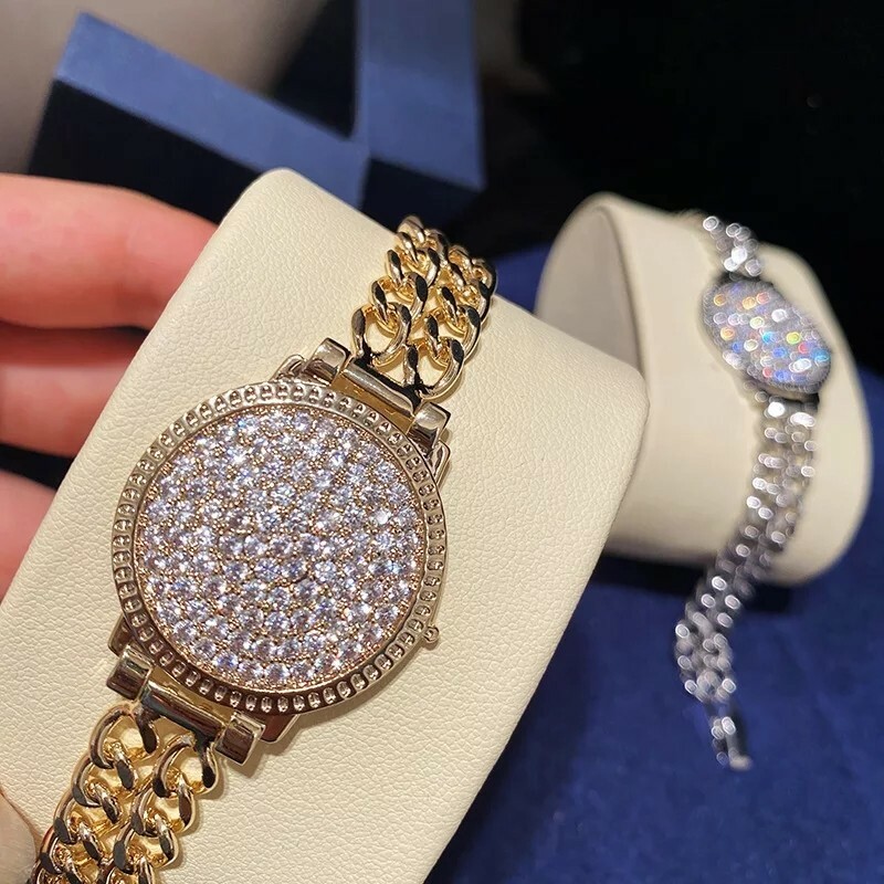 New Fashion Luxury Classic Punk Chain Bracelets Women Gold Silver Color Charm