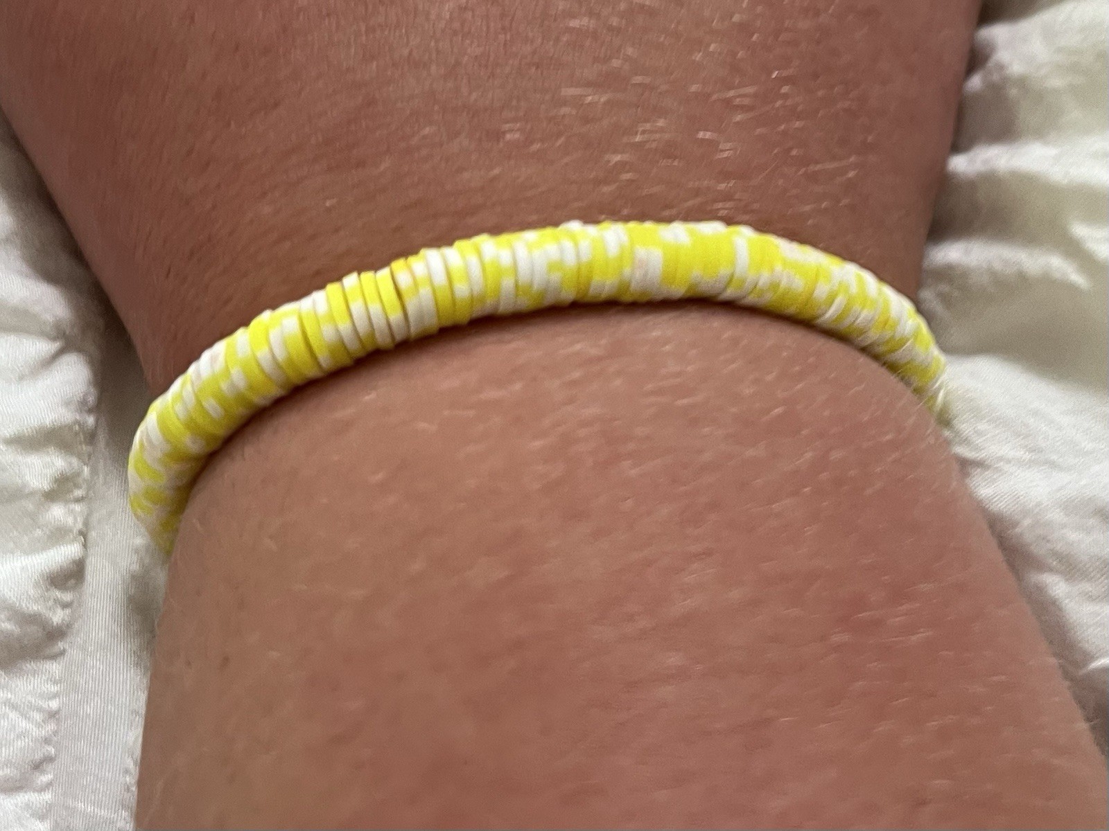 Yellow & White Plastic Round Beaded Stretch Bracelet Slip-On, Sizable No Stone