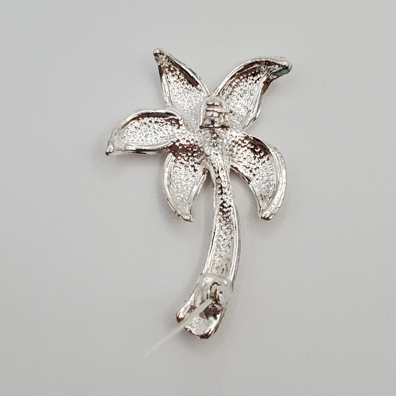 Flower Brooch 2in Silver Tone Blue Crystal Palm Lilly Estate Pin NOS Branded TH
