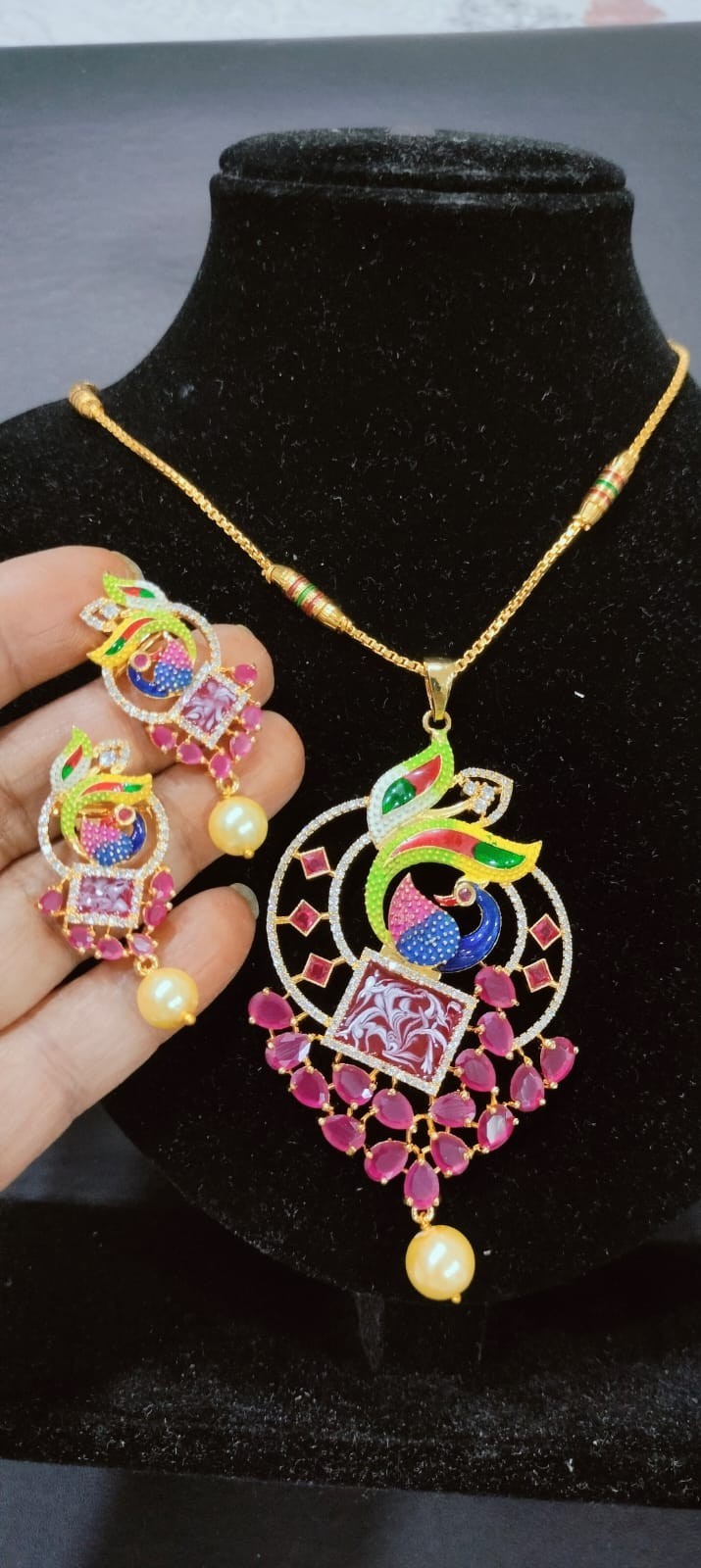 Exclusive High-Quality Chain Set with Pendant & Earrings | E – Handmade in India