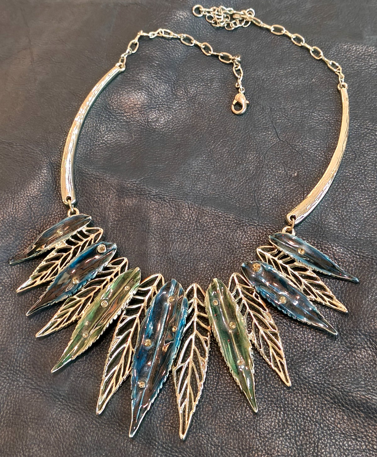 Dolce Vita Paris Signature Enamel Leaf Rigid Choker Necklace