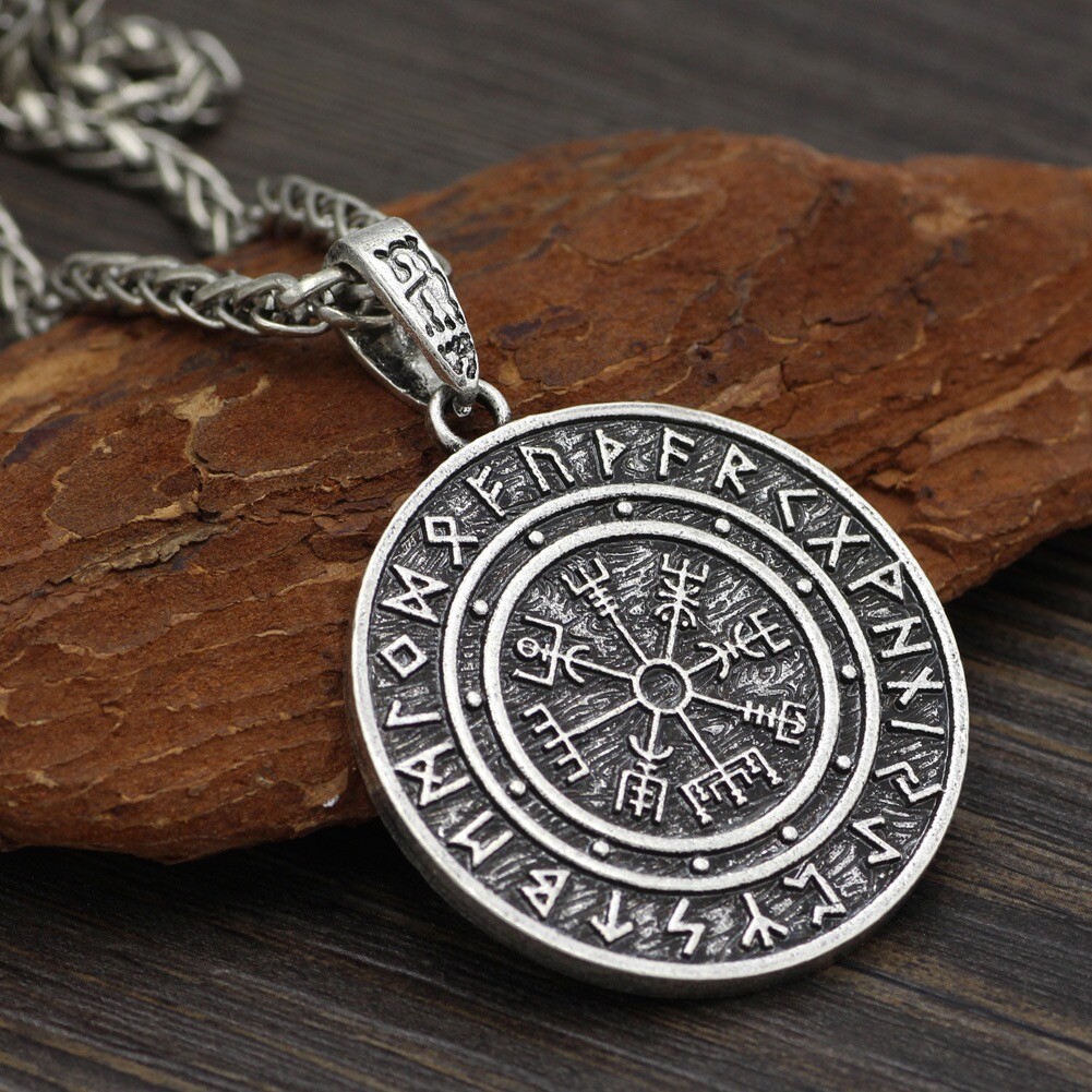 Men Vintage Norse Viking Rune Vegvisir Pirate Compass Pendant Necklace Chain 24″
