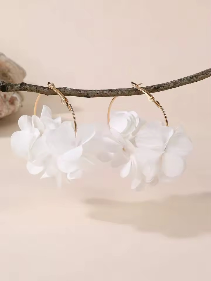 3 Pairs Flower Hoop Earrings Set Yellow Pink White Floral Lightweight Women