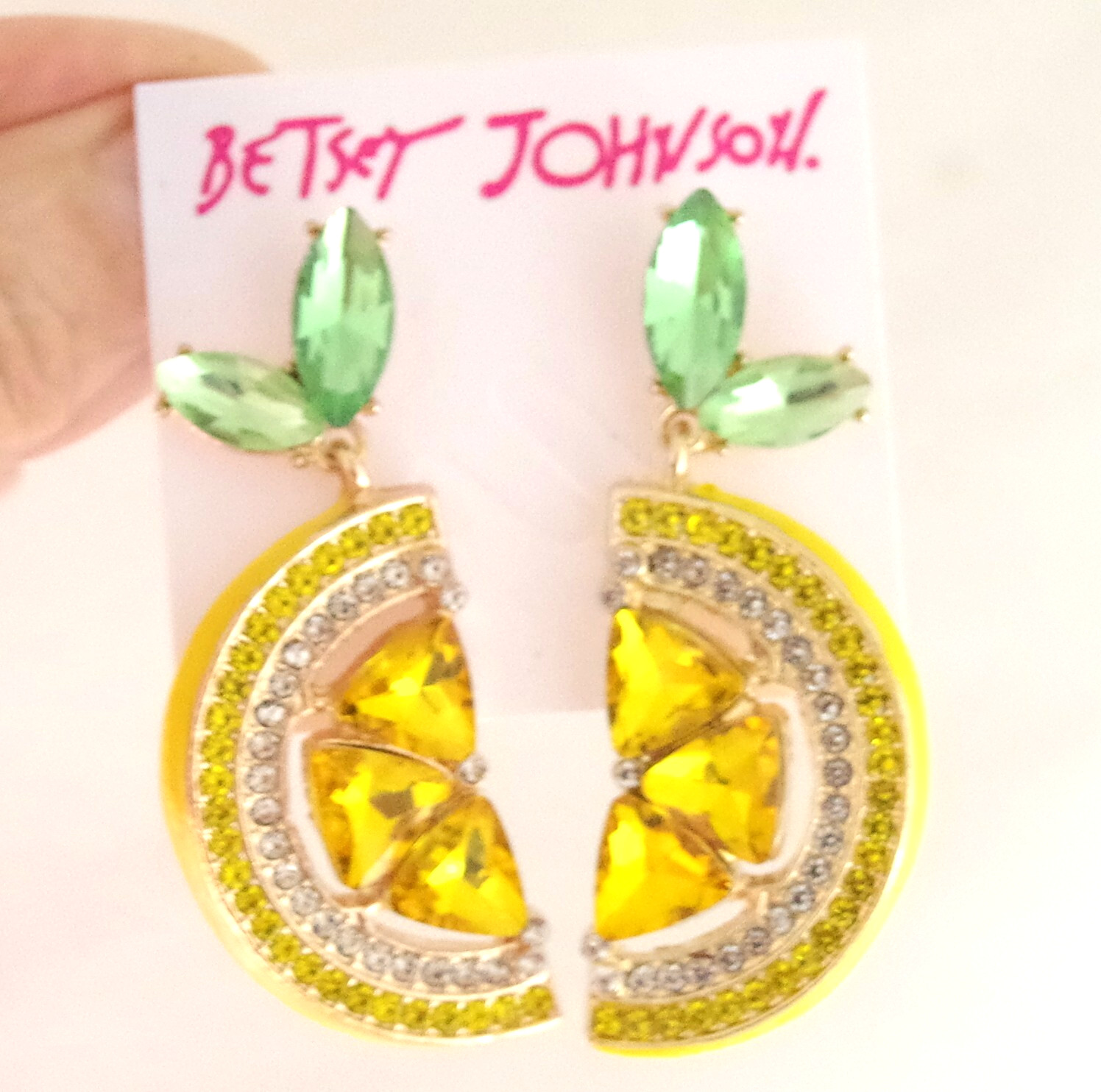 2.25″ BETSEY JOHNSON LEMON SLICE FRUIT CRYSTAL RHINESTONE DROP DANGLE EARRINGS