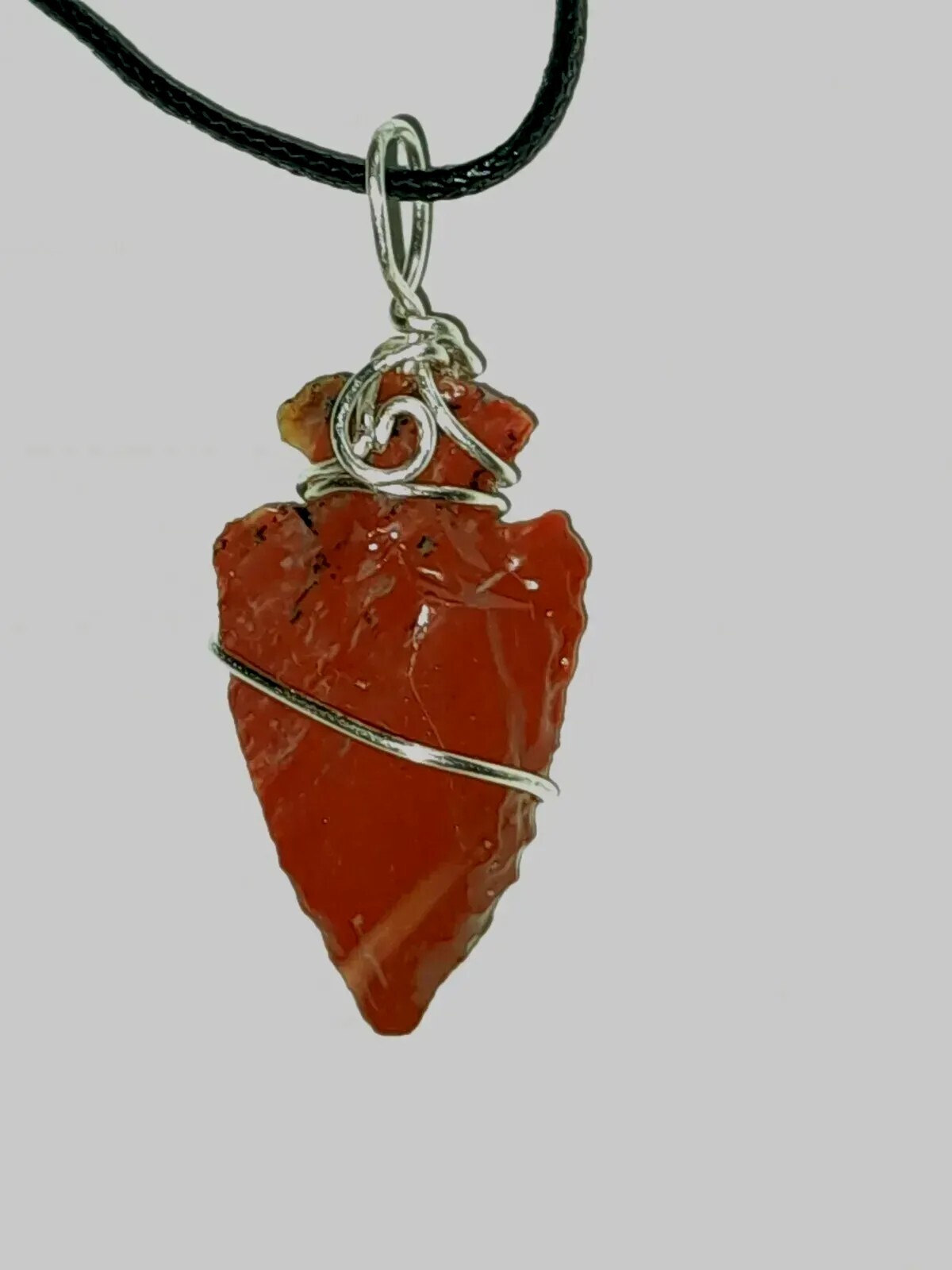 Natural jasper Arrowheads necklaces male female red pendants jewelry Gift unisex
