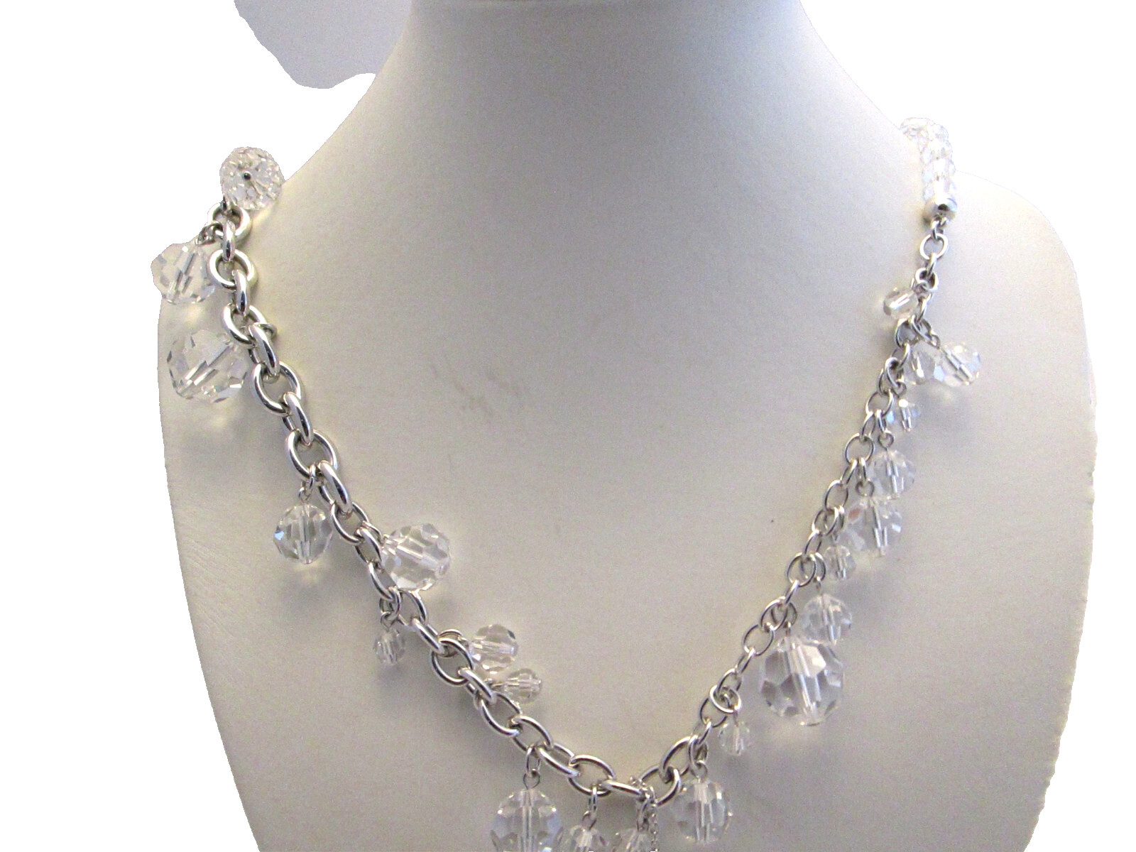 SWAROVSKI BOLD CRYSTAL PENDANT GLAM RETRO STATEMENT NECKLACE & BOX – 29 IN