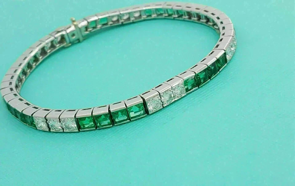 7Ct Round Cut Simulated Diamond & Emerald Tennis Bracelet 14K White Gold Plated