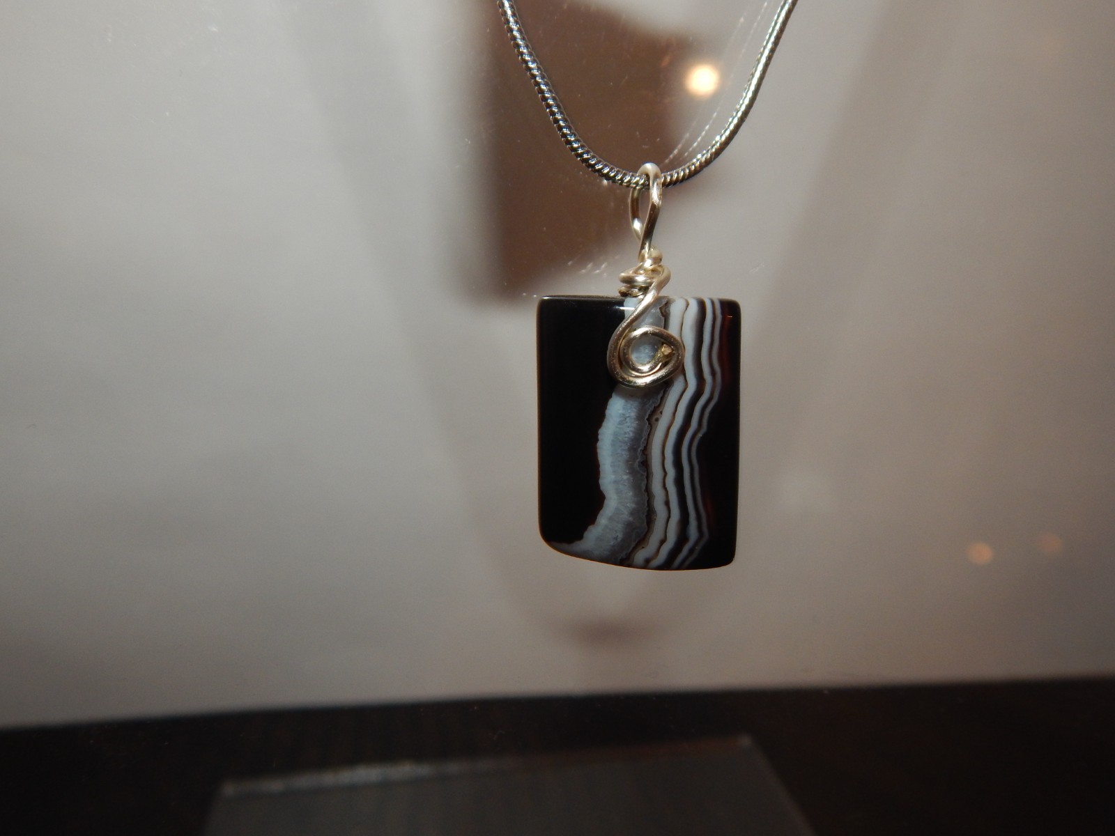 Semi Precious gem stone hand made wrapped 18″silvertone Necklace