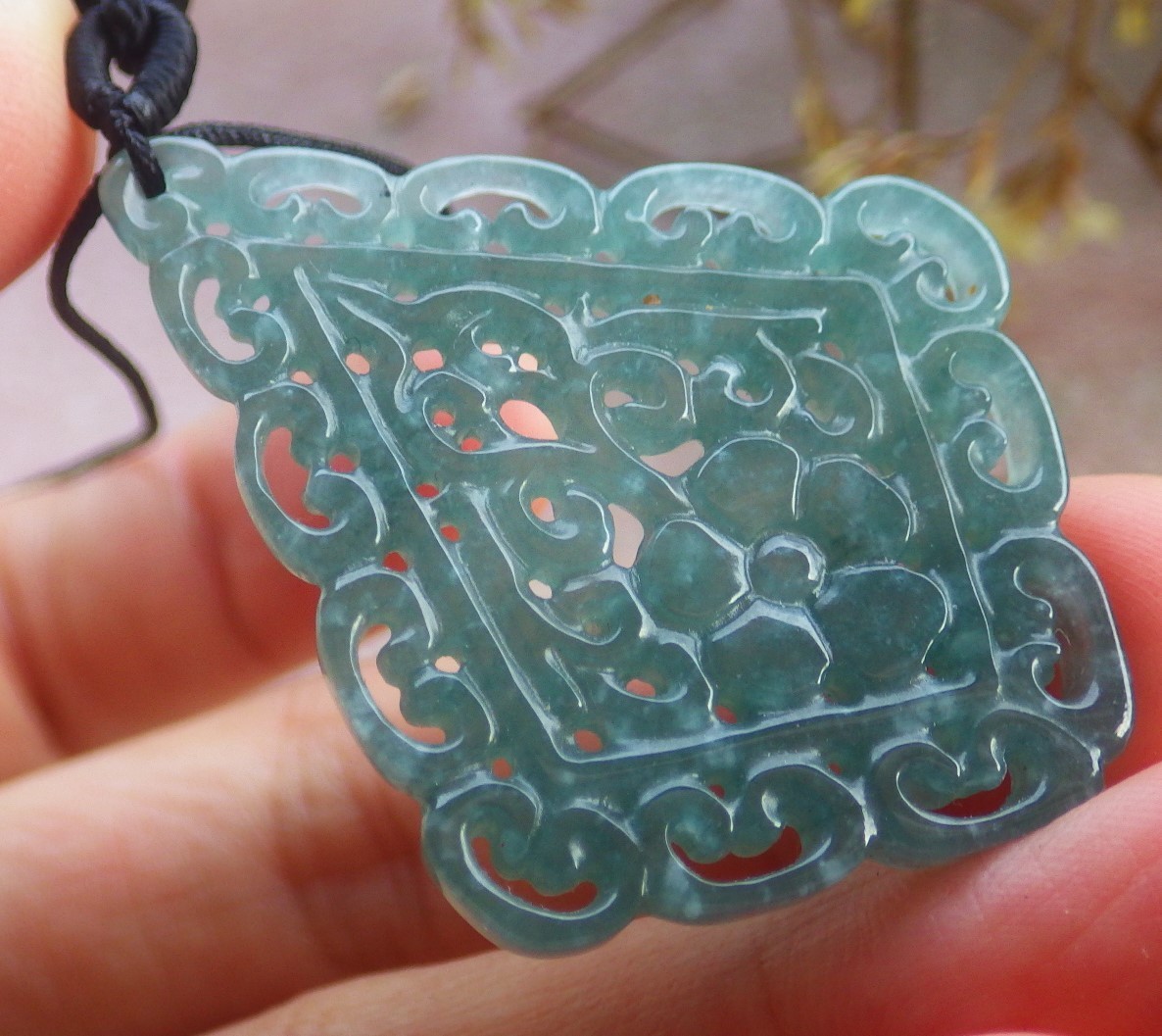 1Pcs Icy Green Natural Grade 100% A Jade jadeite Pendant Flower Necklace 733000