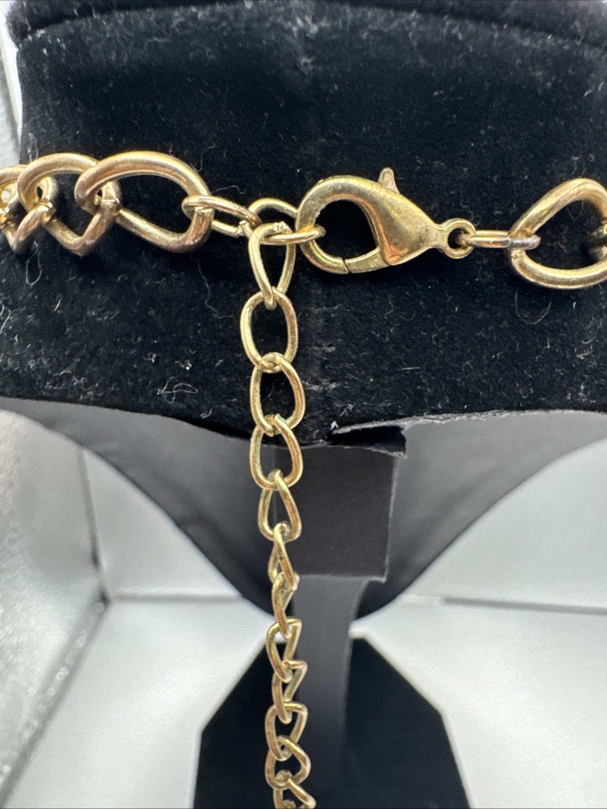 Gold Tone Pink White Beaded Chain Link Necklace Woman Fashion (D4)